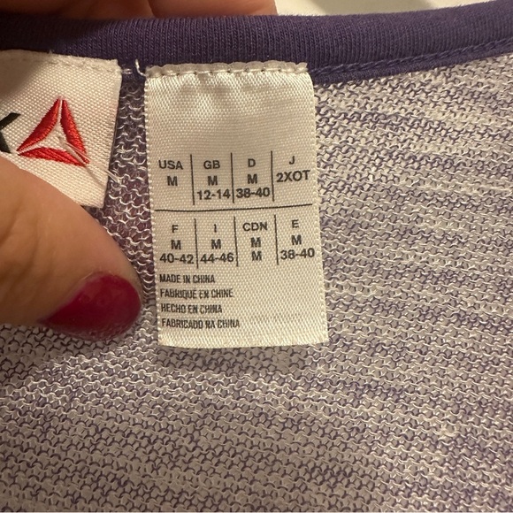 Reebok ‘Lets Do Hand Stands’ Purple Tank-top Size Medium Women’s - Picture 8 of 8